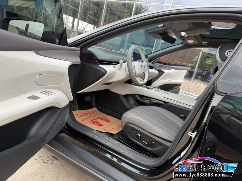 24年长安深蓝L07轿车抵押车出售