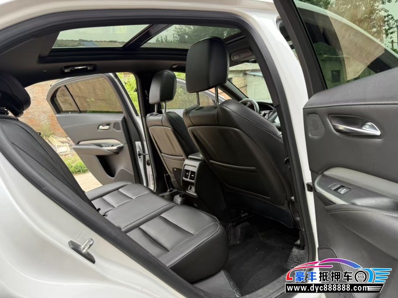 19年凯迪拉克XT4轿车抵押车出售