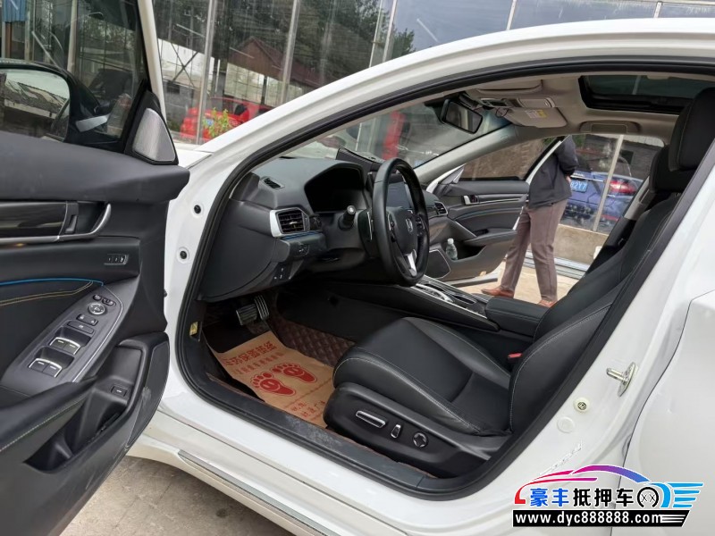 22年本田雅阁轿车抵押车出售