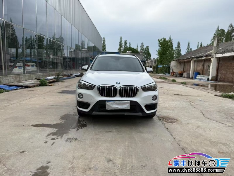 17年宝马X1轿车抵押车出售