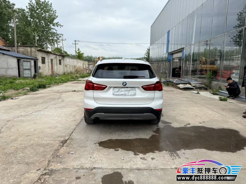 17年宝马X1轿车抵押车出售