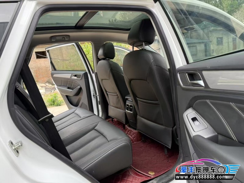 19年荣威RX5轿车抵押车出售