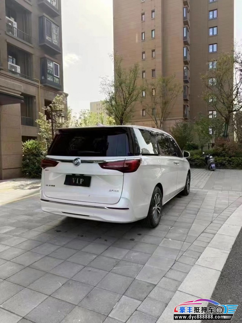 21年别克GL8轿车抵押车出售