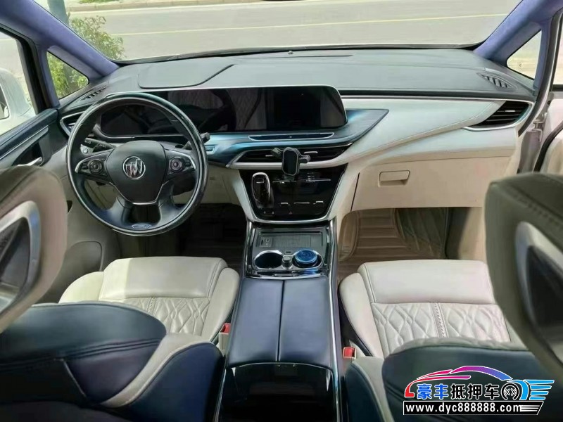 21年别克GL8轿车抵押车出售