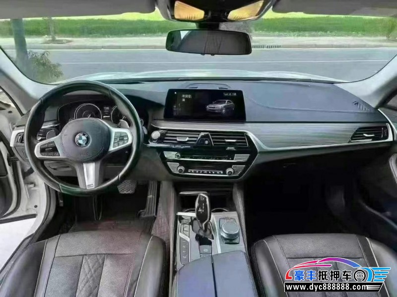 19年宝马5系轿车抵押车出售