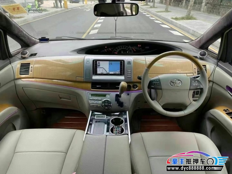 15年丰田普瑞维亚轿车抵押车出售