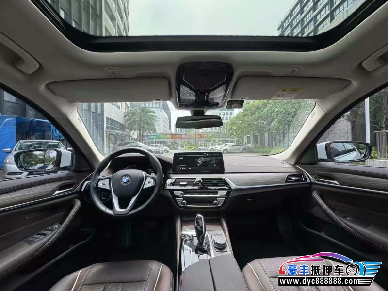 23年宝马5系轿车抵押车出售