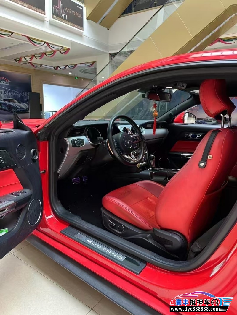 17年福特野马轿车抵押车出售