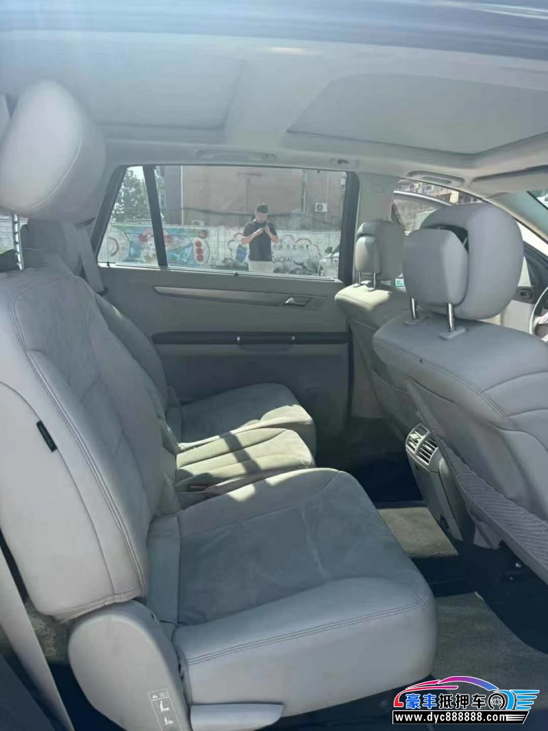 16年奔驰RSUV抵押车出售