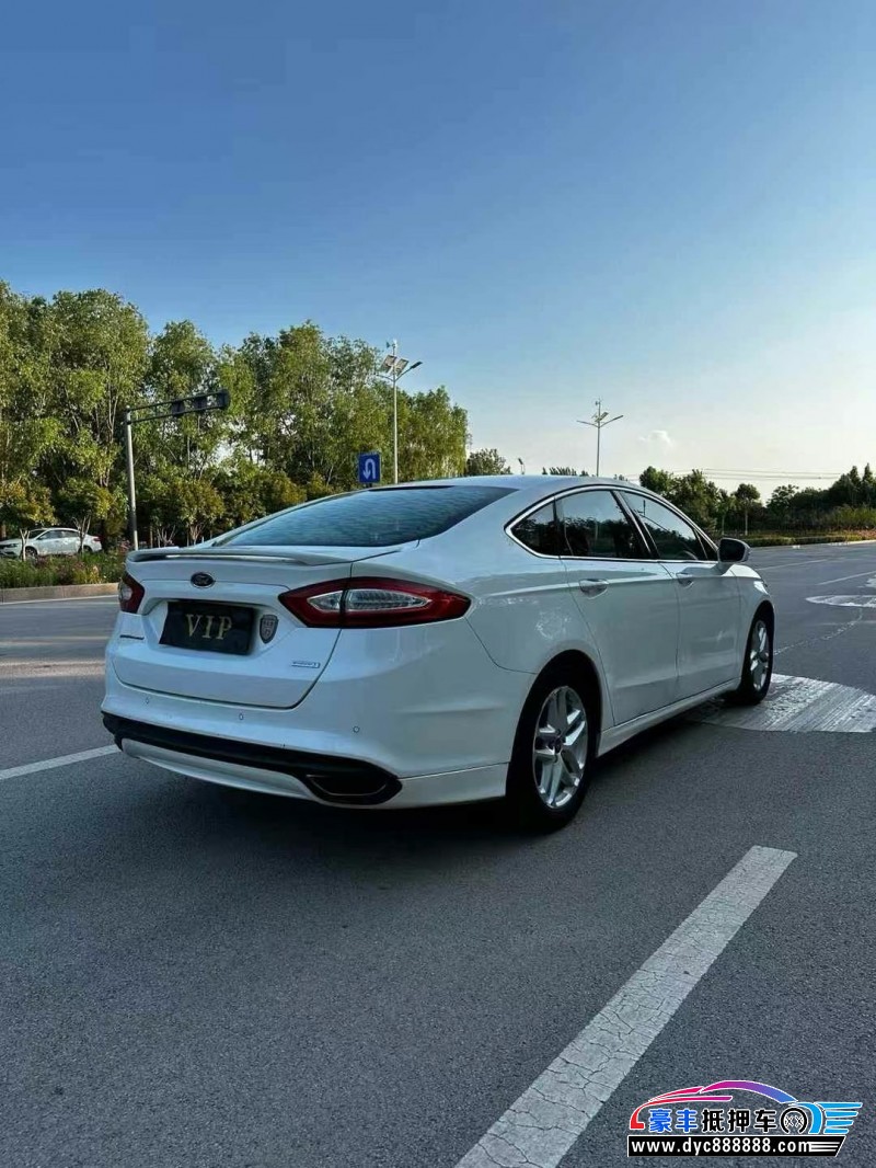 14年福特蒙迪欧轿车抵押车出售