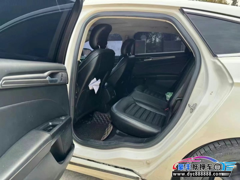 17年福特蒙迪欧轿车抵押车出售