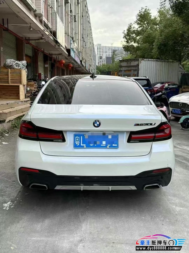 20年宝马5系轿车抵押车出售