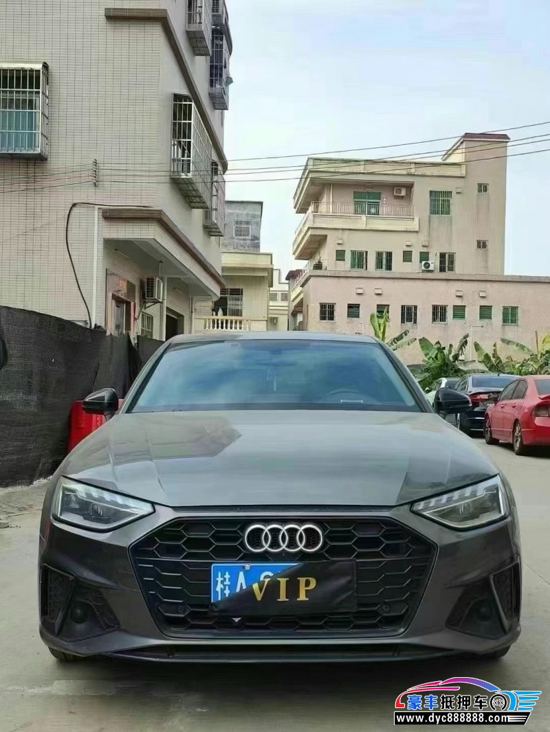 22年奥迪A4L轿车抵押车出售