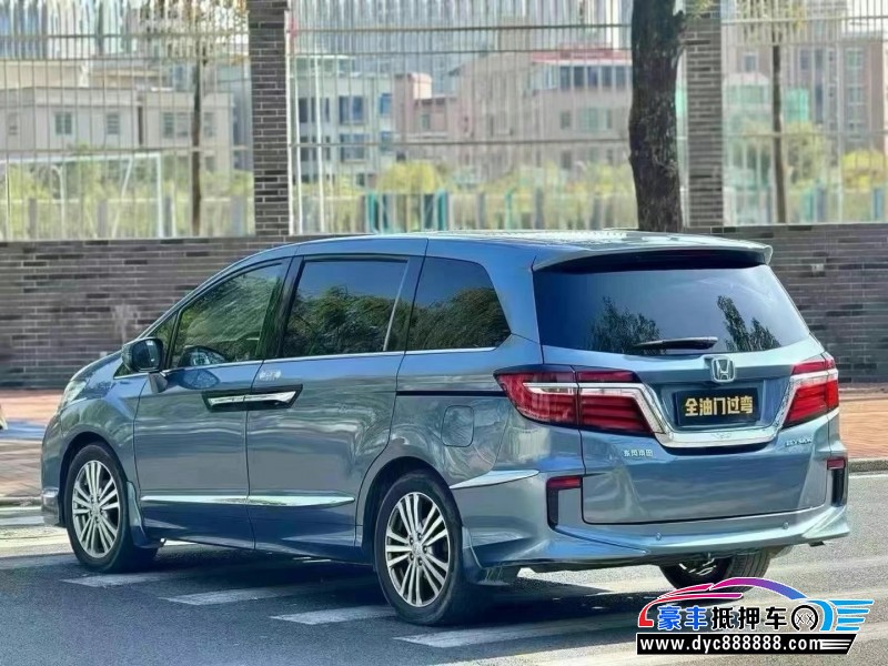 16年本田艾力绅轿车抵押车出售