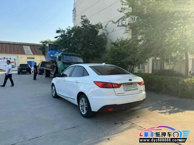 20年福特福睿斯轿车抵押车出售