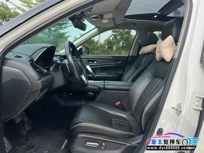 20年本田冠道轿车抵押车出售