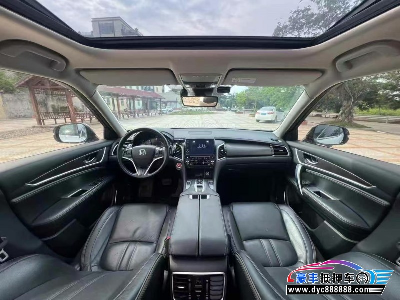 20年本田冠道轿车抵押车出售