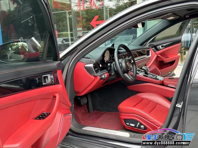 21年保时捷帕纳梅拉轿车抵押车出售