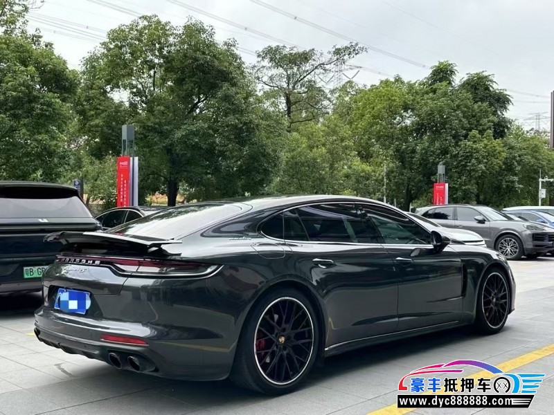 21年保时捷帕纳梅拉轿车抵押车出售