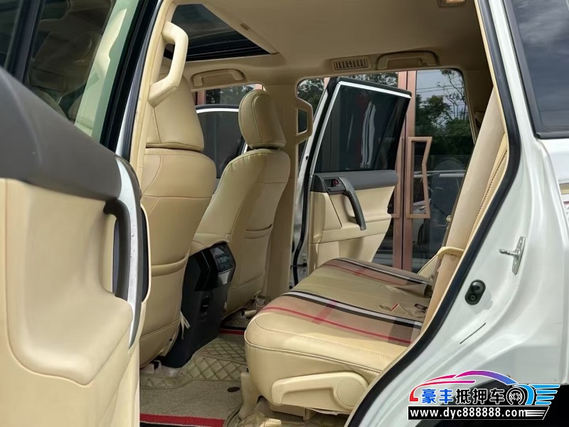 15年丰田普拉多（霸道）轿车抵押车出售