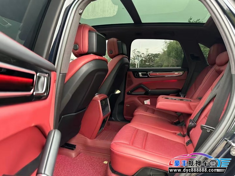 19年保时捷卡宴轿车抵押车出售