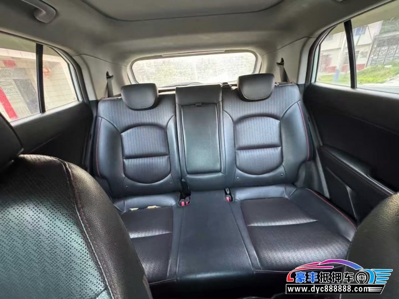 18年现代ix25轿车抵押车出售