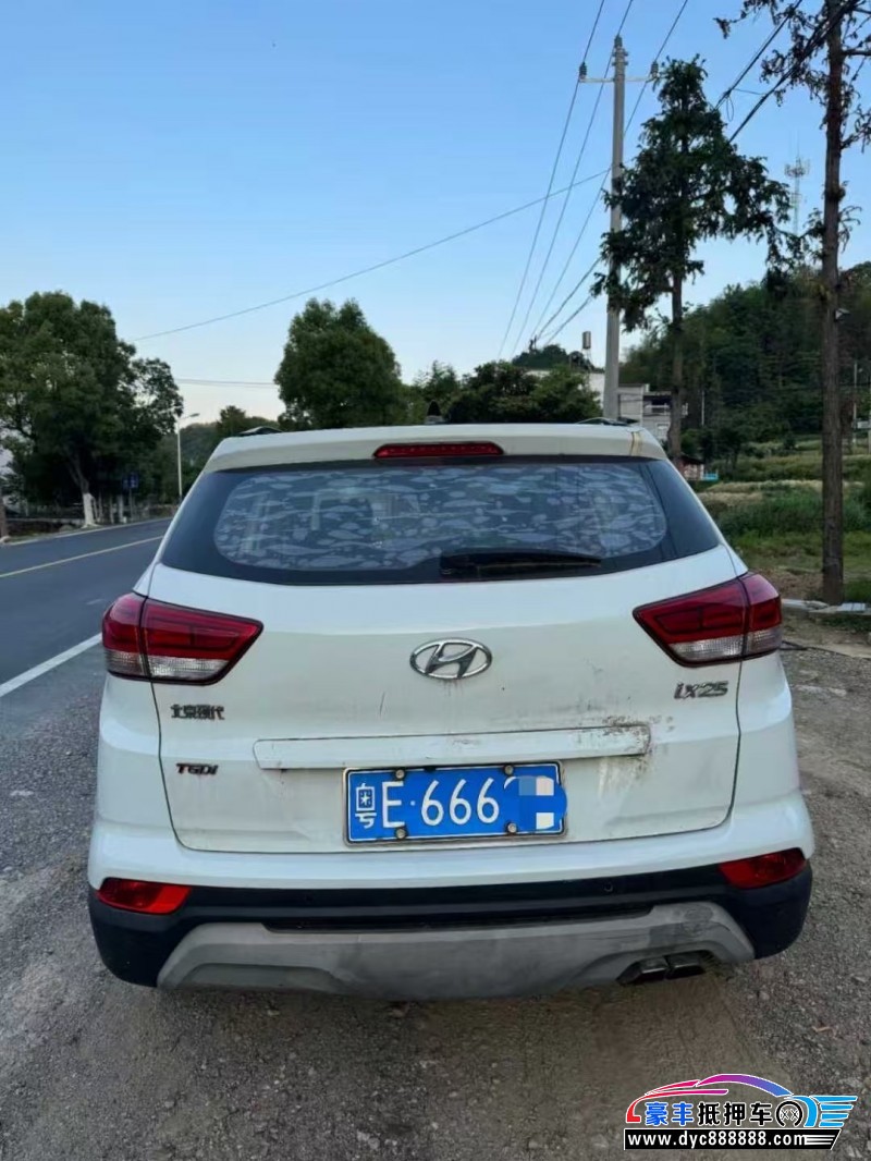 18年现代ix25轿车抵押车出售