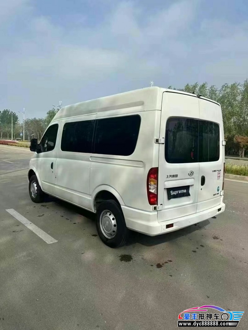 21年上汽大通V80轿车抵押车出售