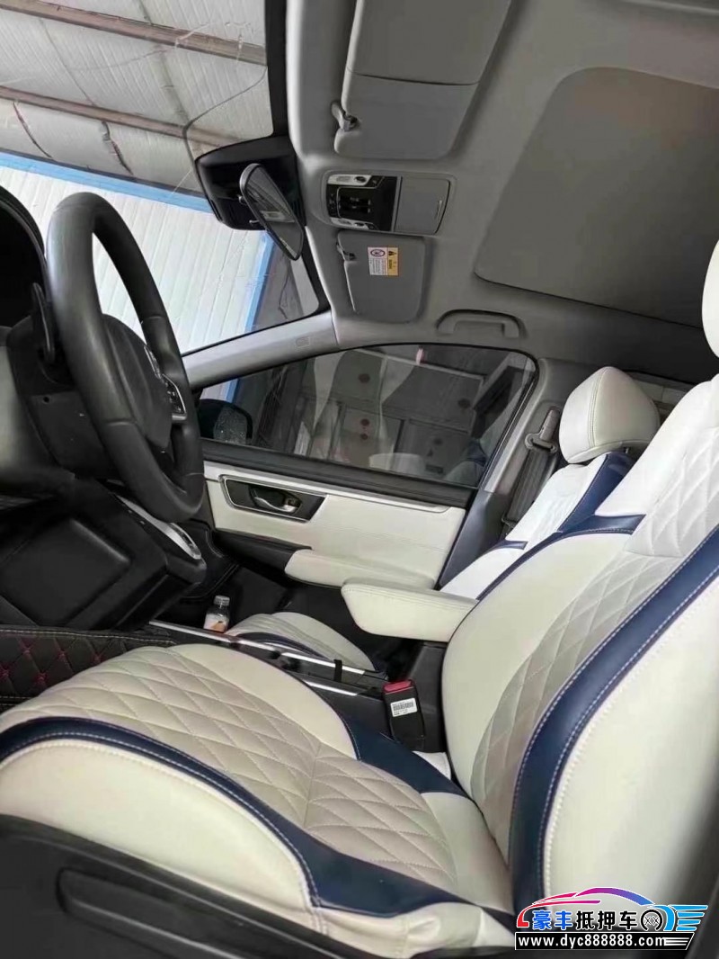 20年本田CR-V轿车抵押车出售