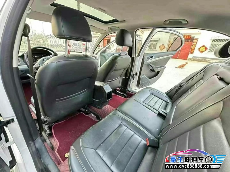 18年大众朗逸轿车抵押车出售