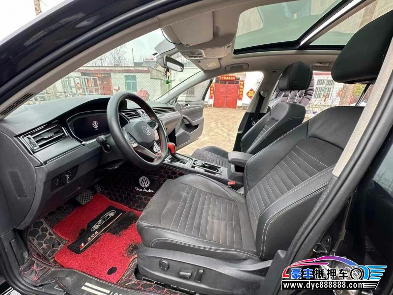 21年大众迈腾轿车抵押车出售