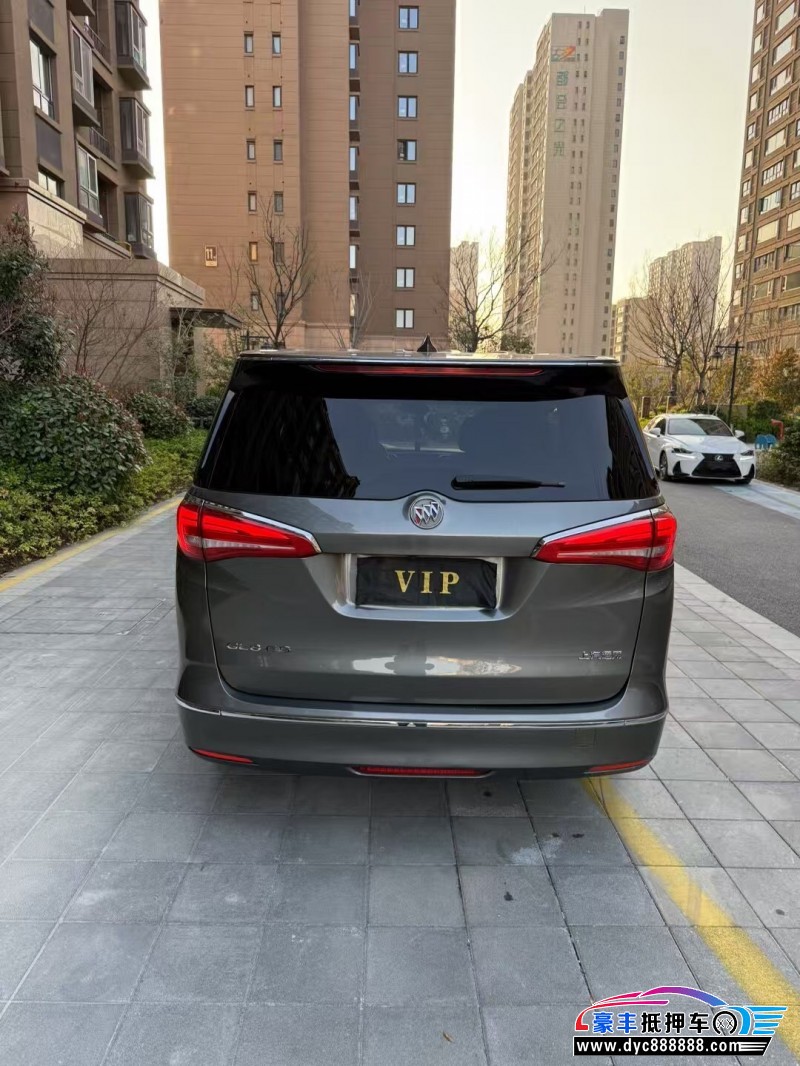 20年别克GL8轿车抵押车出售