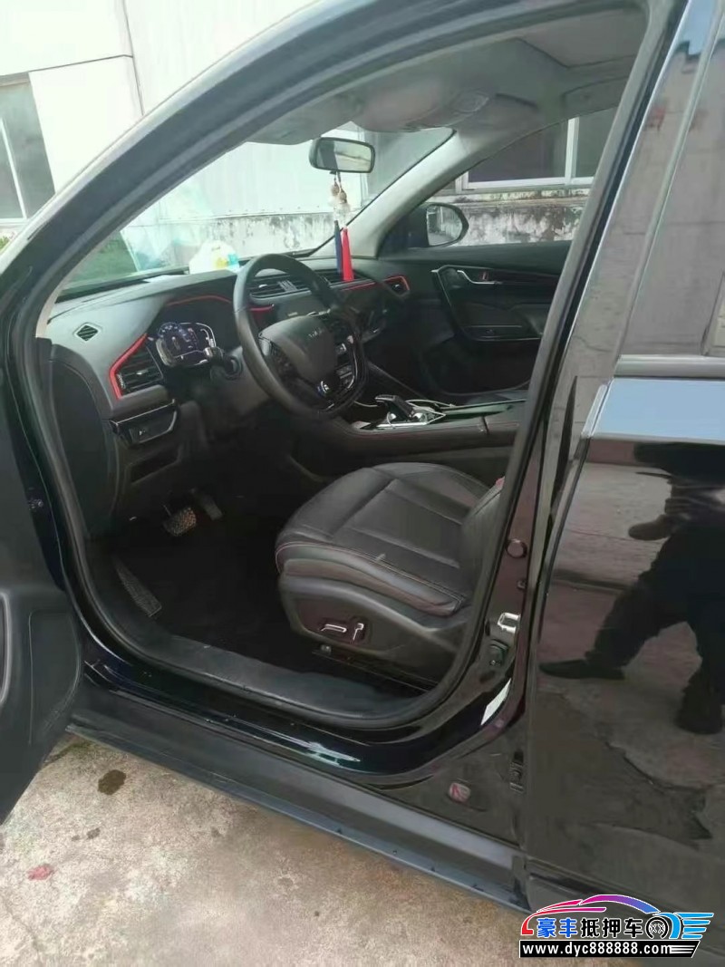 22年东风风神AX7轿车抵押车出售