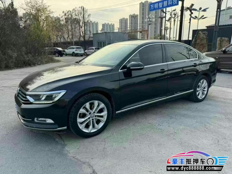 18年大众迈腾轿车抵押车出售