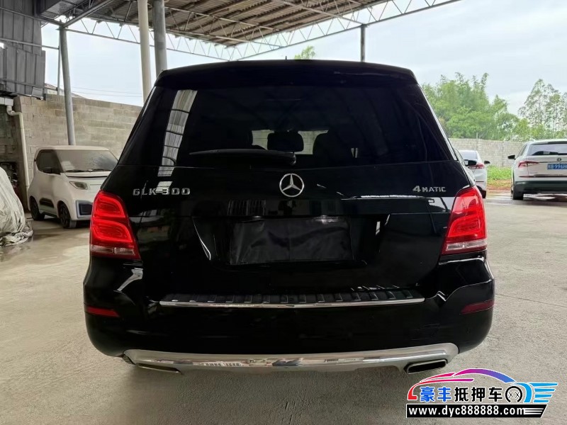13年奔驰GLK级轿车抵押车出售