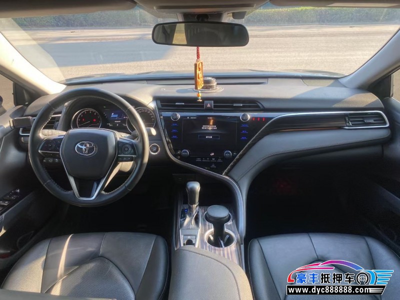 20年丰田凯美瑞轿车抵押车出售