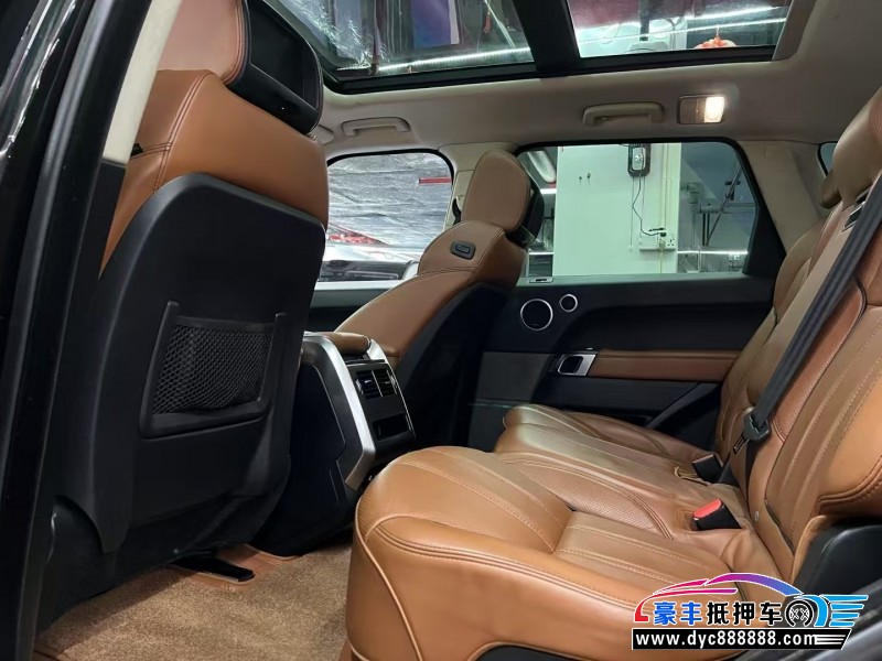 16年路虎揽胜运动轿车抵押车出售