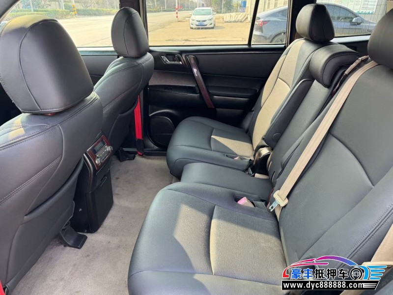 11年丰田汉兰达轿车抵押车出售