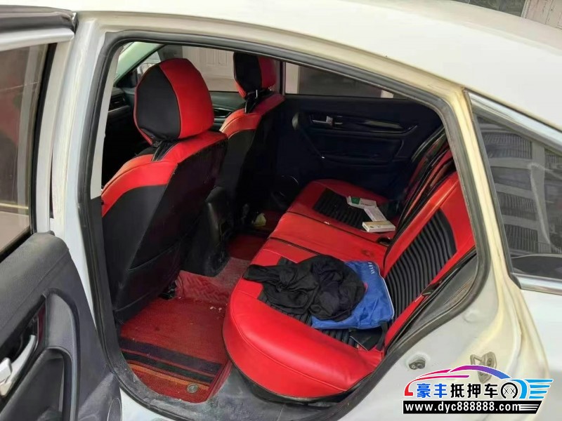 19年东风风行景逸S50轿车抵押车出售