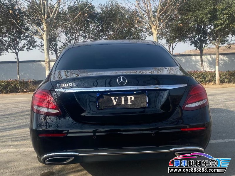 19年奔驰E轿车抵押车出售