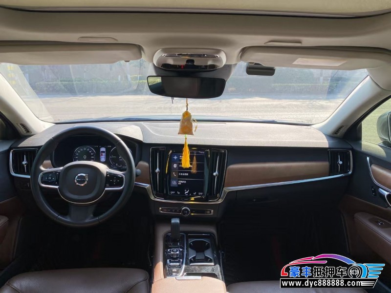 20年沃尔沃S90轿车抵押车出售