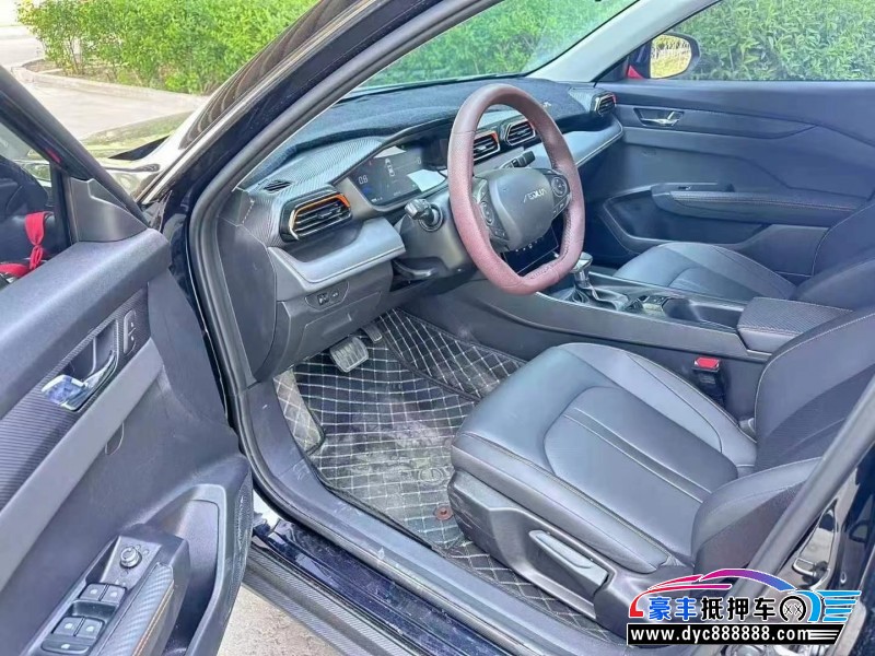 25年东风风神奕炫轿车抵押车出售