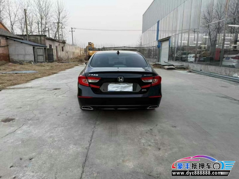 19年本田雅阁轿车抵押车出售
