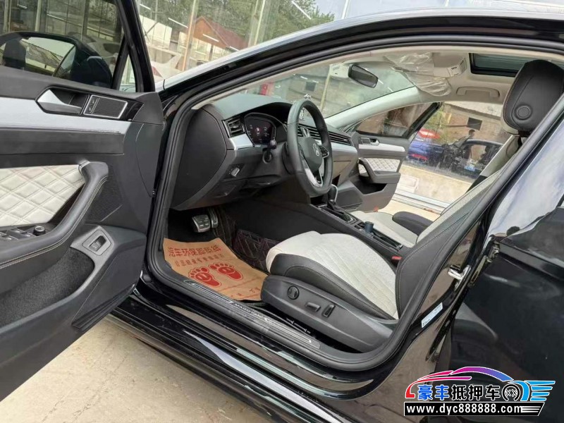 23年大众迈腾轿车抵押车出售