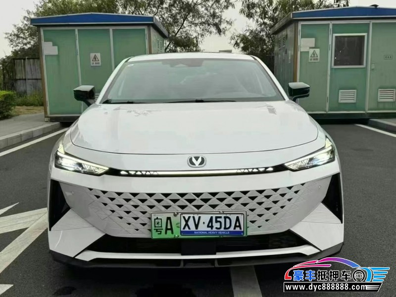 25年长安长安UNI轿车抵押车出售