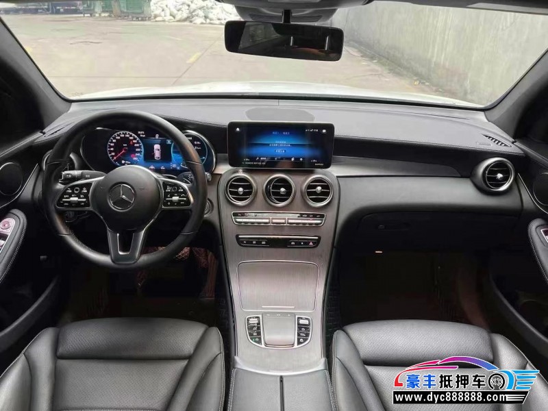 23年奔驰GLC轿车抵押车出售