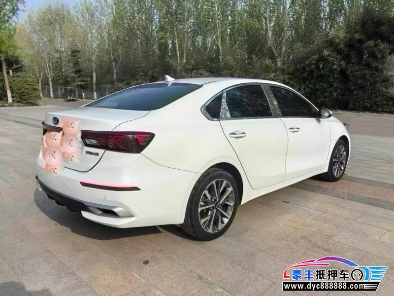 21年起亚K3轿车抵押车出售