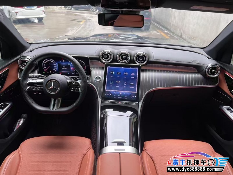 24年奔驰GLC轿车抵押车出售