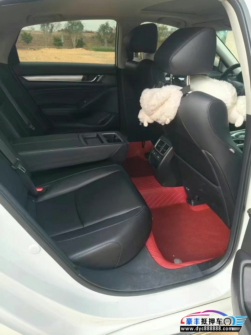 22年本田雅阁轿车抵押车出售