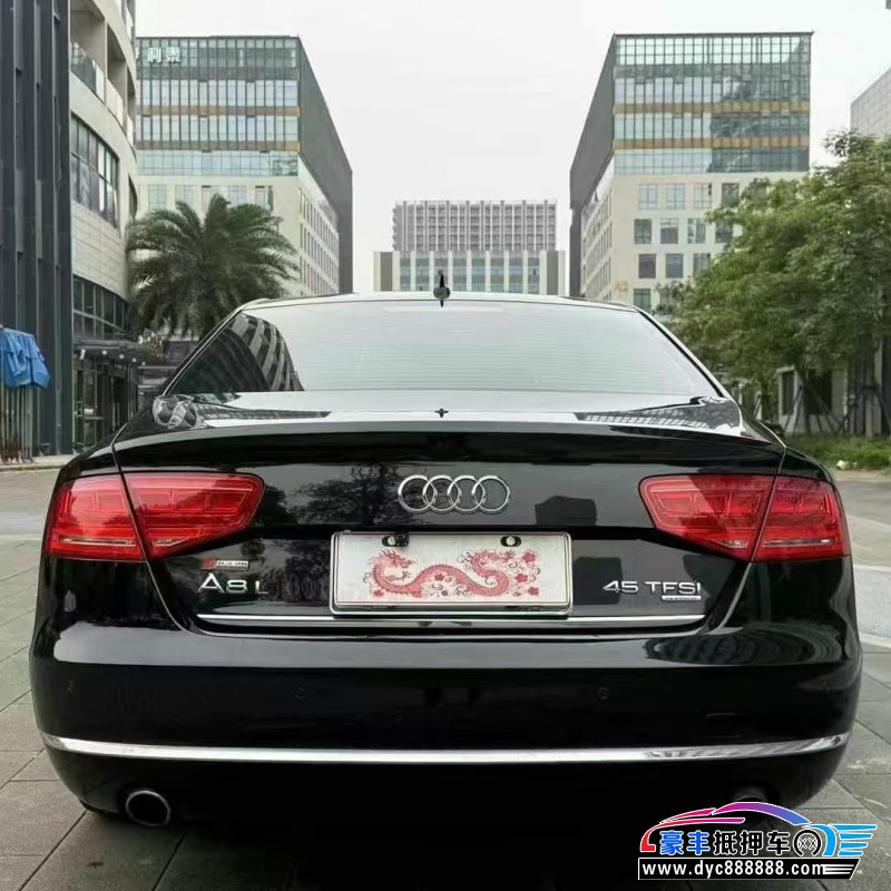 14年奥迪A8L轿车抵押车出售
